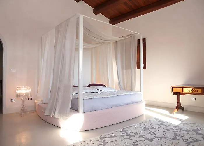 农家乐 Casale Della Rocca *